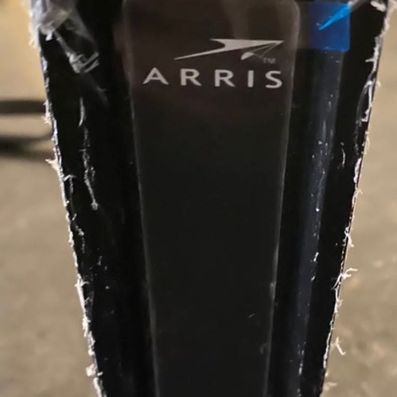 ARRIS SURFboard SB6121 - Picture 3 of 4